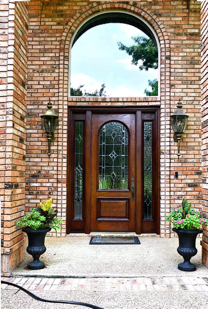 window replacement company near Preston Hollow